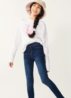 40% off levi's clothing for kids. shop now.