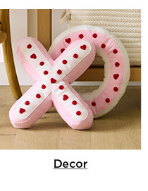 shop valentine's day decor